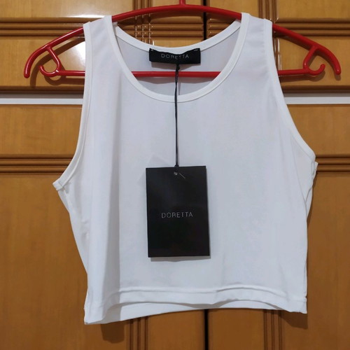 White sleeveless top Doretta new