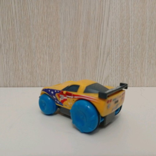 Disney Pixar Cars Hydro Wheels Jeff Gorvette 2012 used toy car