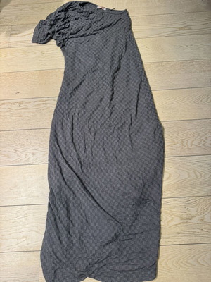 Long dress Lak like new, elastic gray fabric, medium/large
