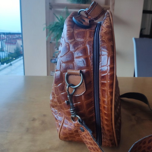 Croco leather shoulder bag with detachable strap, brown