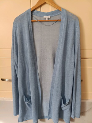 Women's cardigan like new, size XL, blue