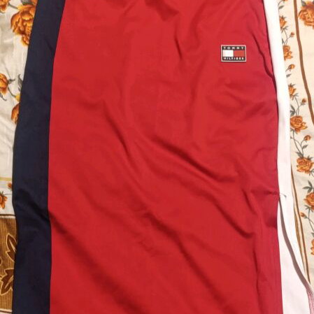 Tommy Hilfiger set long skirt with crop top and jacket like new, red