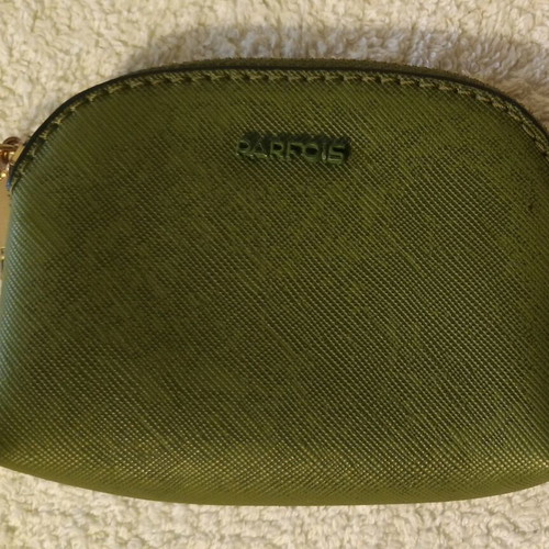 Parfois women's wallet green like new