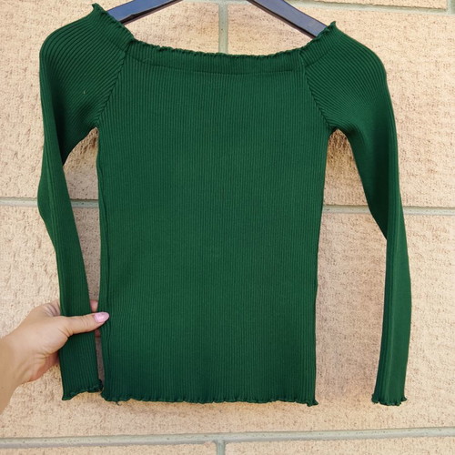Off-shoulder ribbed knit top, deep green, one size S/M
