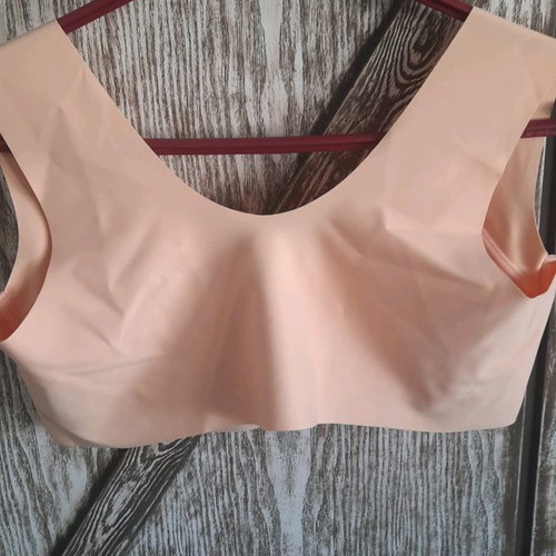 Push up bra size 42/95 approximately 80B new