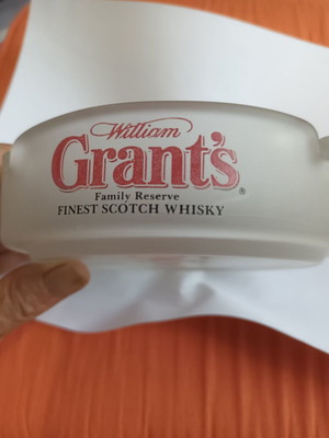 Grands Whisky Promotional Ashtray used, 14.5 cm diameter, four slots