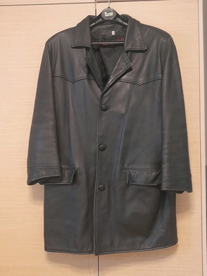Leather women's coat XXL used, black