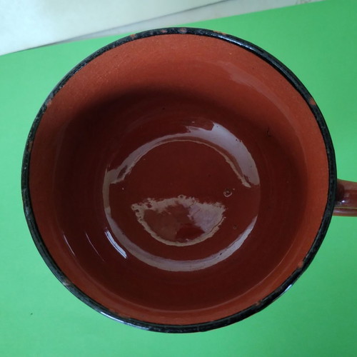Troyan Ceramics Service Parts like new with traditional decor