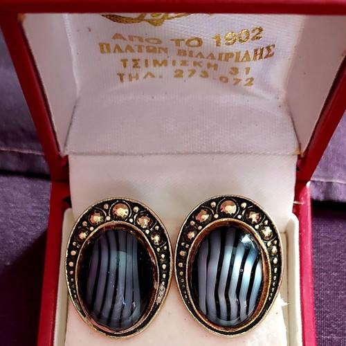 Vintage earrings from the 1960s like new