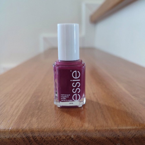 Essie 568 Drive In & Dine nail polish new