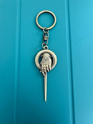 Game Of Thrones Hand of King Abysse keychain like new, multicolor