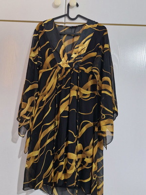 Lynne dress black gold used, size M