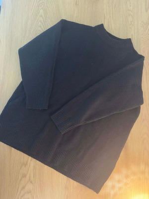 Oversized Bershka sweater size Small black like new