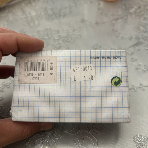Sax 208 hole puncher new