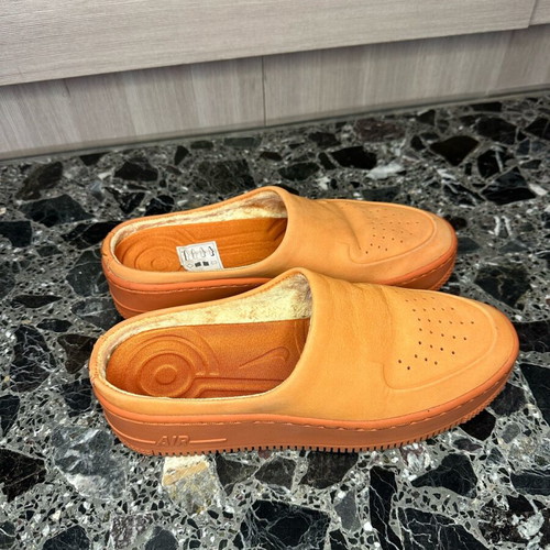 Nike slippers used, leather, orange, size 38.5