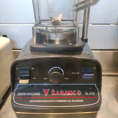 Blender 1500W with 2-liter jug used