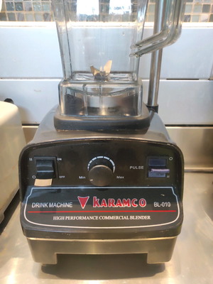 Μπλέντερ 1500W με κανάτα 2 λίτρων μεταχειρισμένο