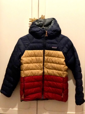 Patagonia Kids Colorblock Puffer Jacket like new, size 6-7 years