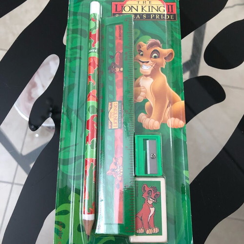 Lion King II Simba’s Pride school set like new, Disney vintage