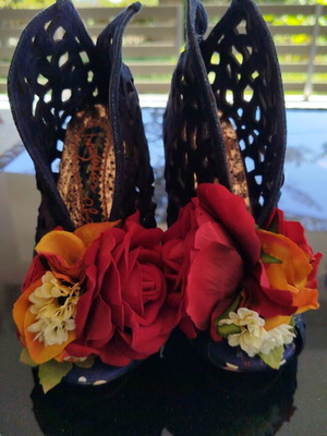 Παπούτσια Irregular Choice νούμερο 37 σαν καινούργια με λουλούδια