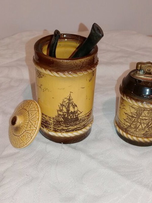 Vintage smoker set used with pipe case and lighter