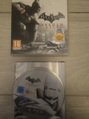 Batman Arkham City PS3 like new, complete