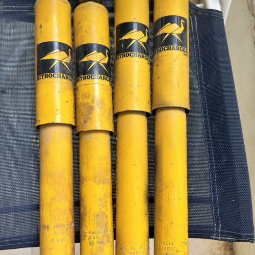Old Man Emu Shock Absorbers used, +4 cm lift for Suzuki Jimny