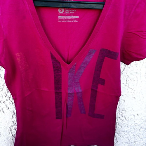 Nike women's athletic t-shirt used, size small, pink
