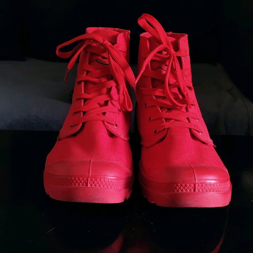 Palladium canvas boots like new, size 44, red