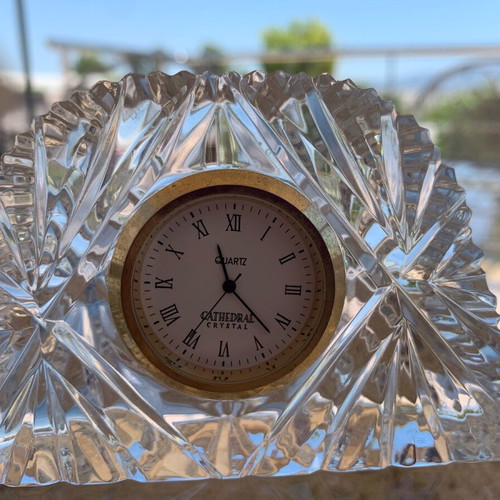 English crystal table clock like new