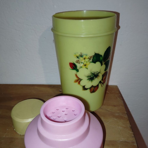 Rare shaker from the 70s-80s unused