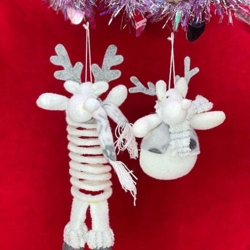 Christmas hanging reindeer ornaments set of two, like new