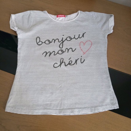 Set of 6 used 3 leggings and 3 short-sleeve tops for 8-year-old girl