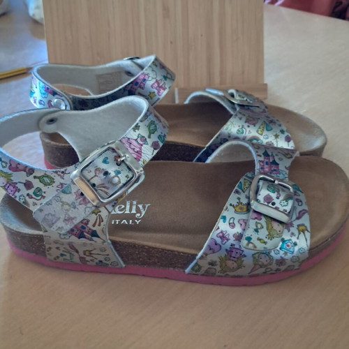 Baby shoes size 34 used, very good condition