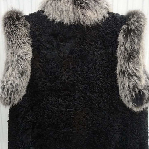 Fur vest used, natural fur, size Small, black
