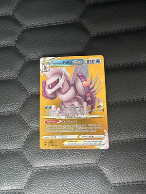 Pokémon card collectible like new