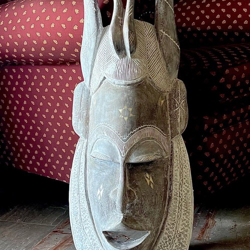 Handmade woodcarved mask used from Africa 75x26
