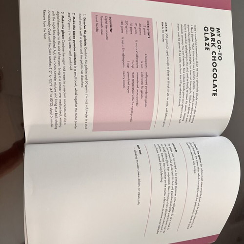 Everyone Can Bake book by Dominique Ansel like new