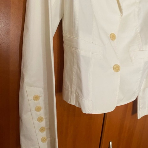 Women's white jacket used, short fitted spring, size 2