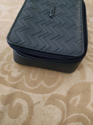 Μπλε νεσεσέρ Missoni σε άριστη κατάσταση χωρίς φθορές