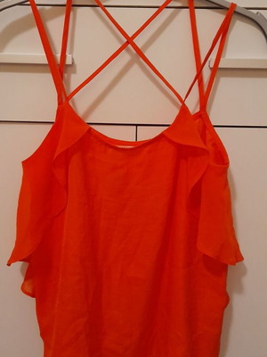 Μπλούζα με ραντάκι κόκκινη