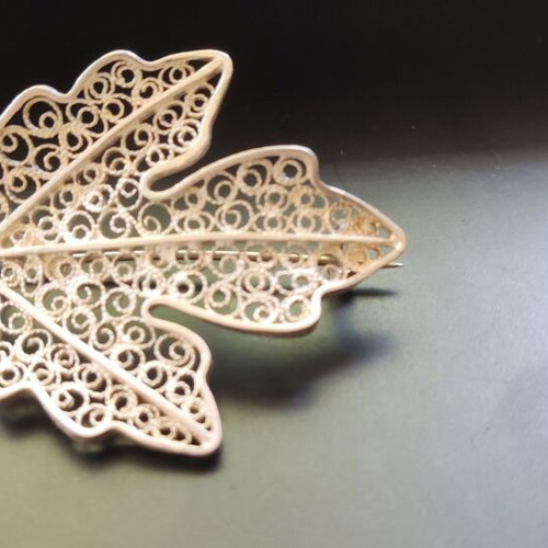 Silver 1000 Grade Handmade Brooch, Leaf Design