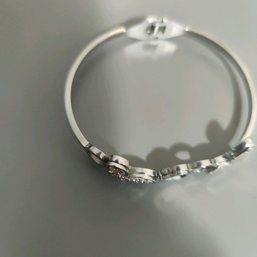 Amor Amor necklace and bracelet set stainless steel new, silver