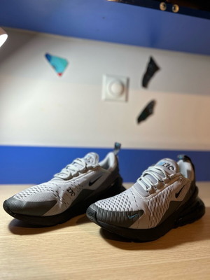 Nike 270 sport shoe used, grey and blue, size 40.5