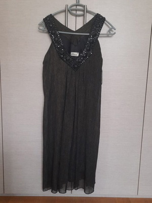 Mini dress Miss Simbolo like new, brown with golden thread