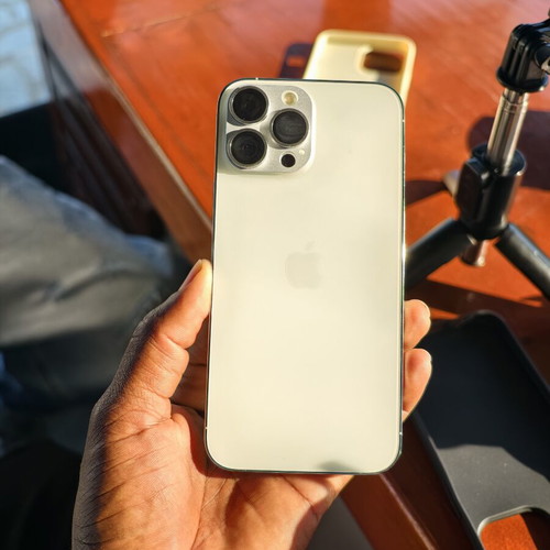 iPhone 13 Pro Max 128GB white like new