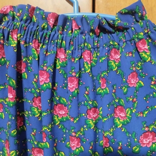Traditional Polish Midi Skirt unused with folk motif roses