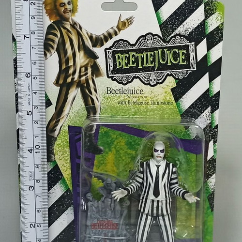 Beetlejuice 5 Points 3.75" action figure new, striped suit