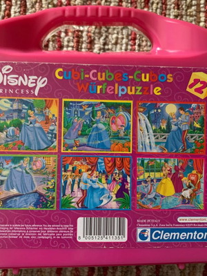 Disney Clementoni cubes used with signs of wear