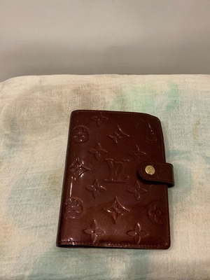 Louis Vuitton ατζέντα μπορντώ λουστρίνι σαν καινούργιο
